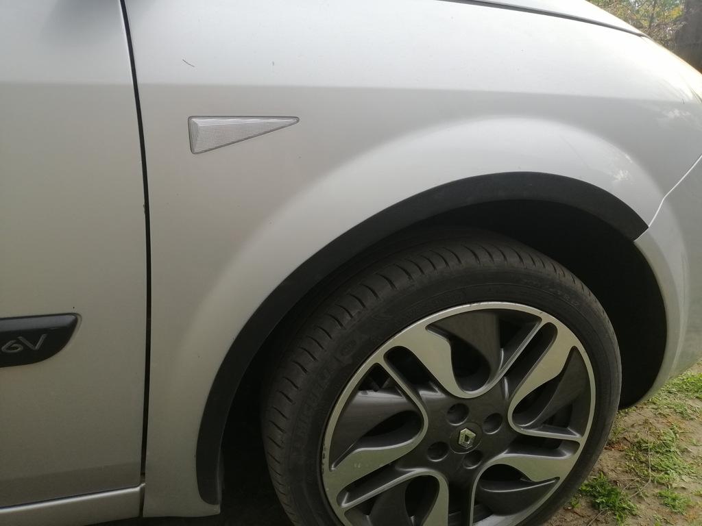 Bogenauskleidungen (4 Stück, schwarz) für Renault Scenic/Grand 2003-2009