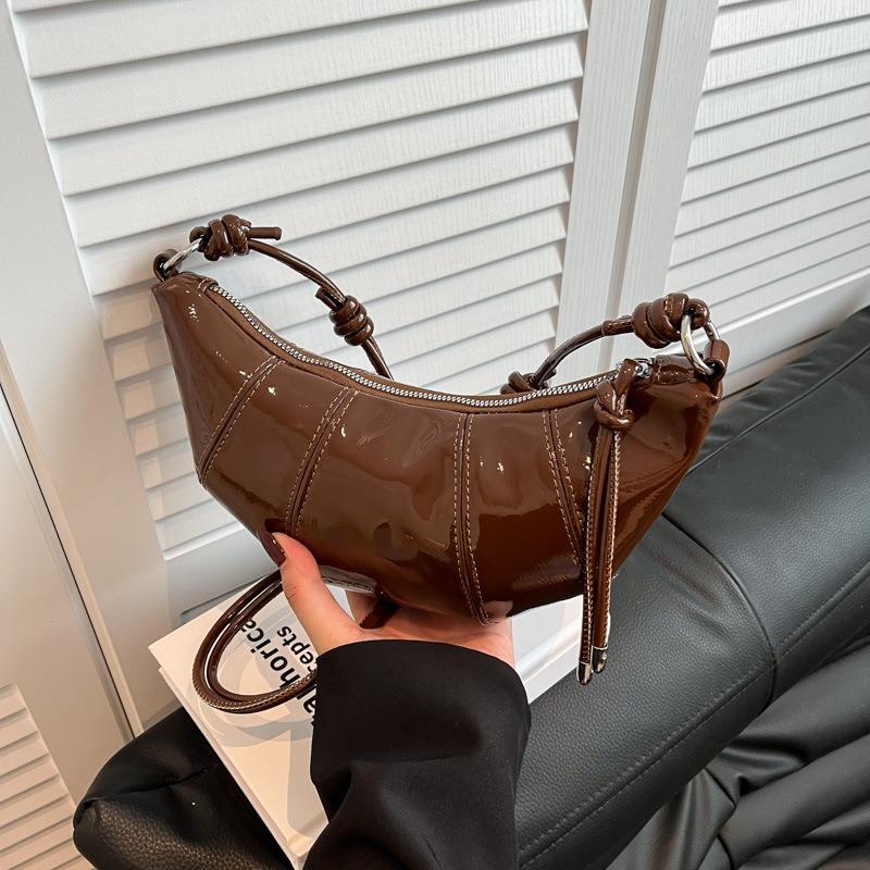 Large Capacity Bag Women's Summer New Fashion Niche Single Shoulder Crossbody Croissant Bag Commuter Dumpling Bag