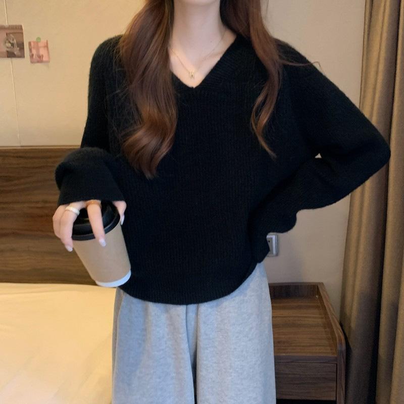 V-neck Solid-color Versatile Sweater with Autumn and Winter New Gentle Wind Soft Waxy Lazy Bottoming Knitted Sweater