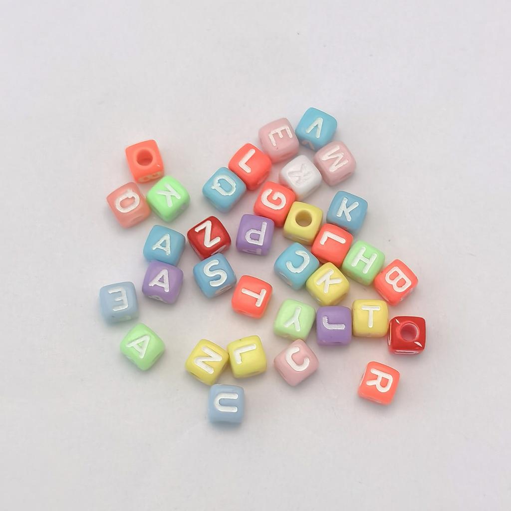 High Quality 500g/Bag Colorful Acrylic Cube Letter Beads 5MM Square A-Z Alphabet Charms for Bracelet Necklace Jewelry Making DIY