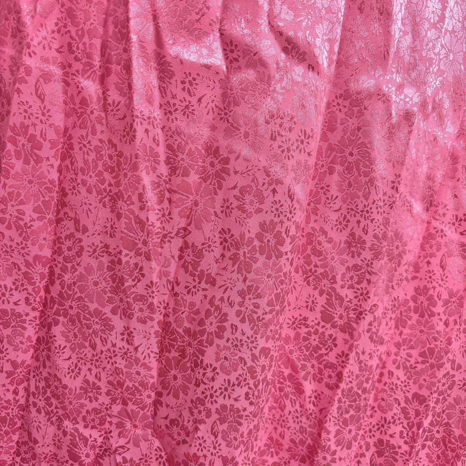 

Light and smooth satin jacquard fabric suitable for wedding dresses formal gowns and handmade DIY clothing materials 1.5M&1M