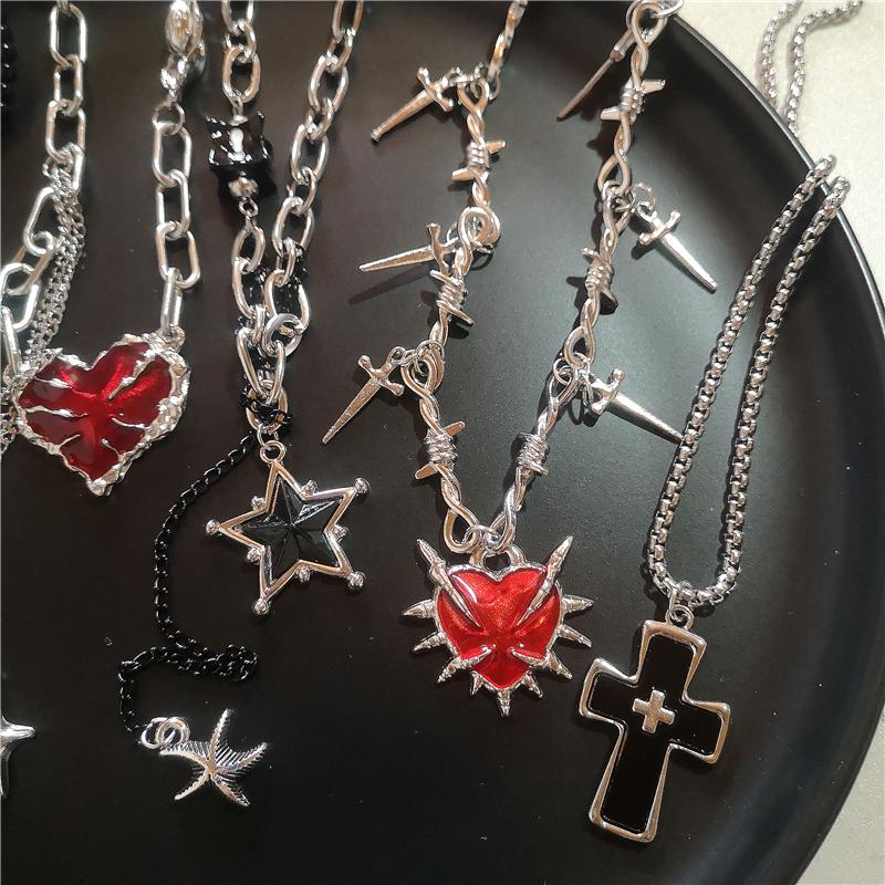 Goth Black Cross Pentagram Red Thorns Heart Pendant Chain Necklace For Women Men Grunge Punk Halloween Jewelry Y2K Accessories
