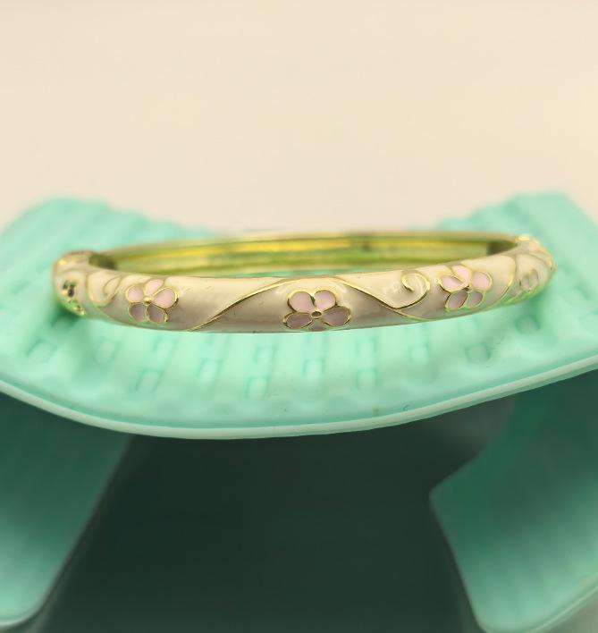 Retro Chinese-Style Women's Enamel Drip Oil Alloy Bracelet