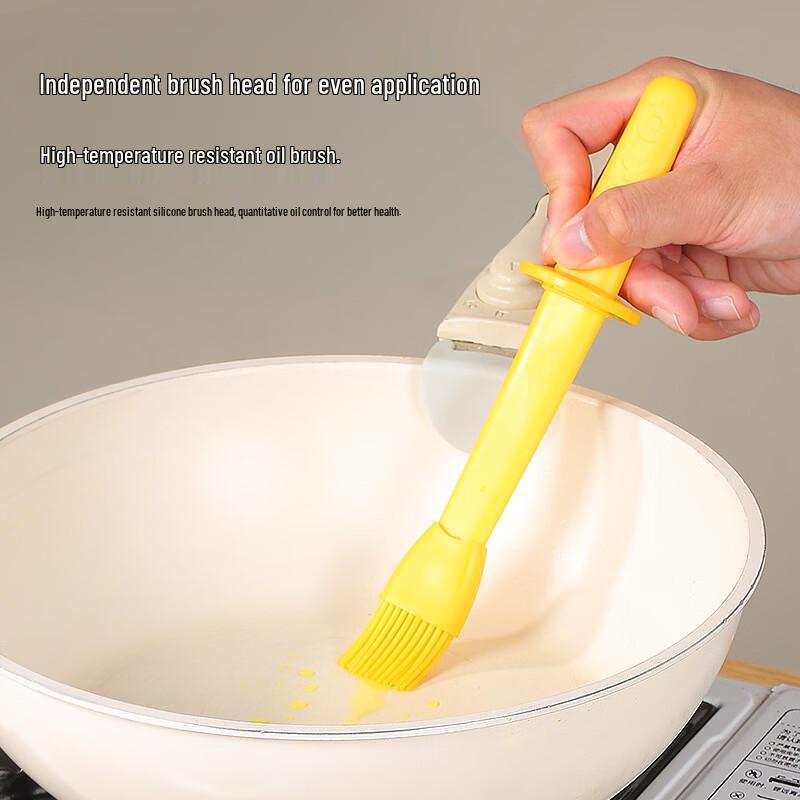 UOSU Spray & Brush Oil Dispenser with Silicone Brush