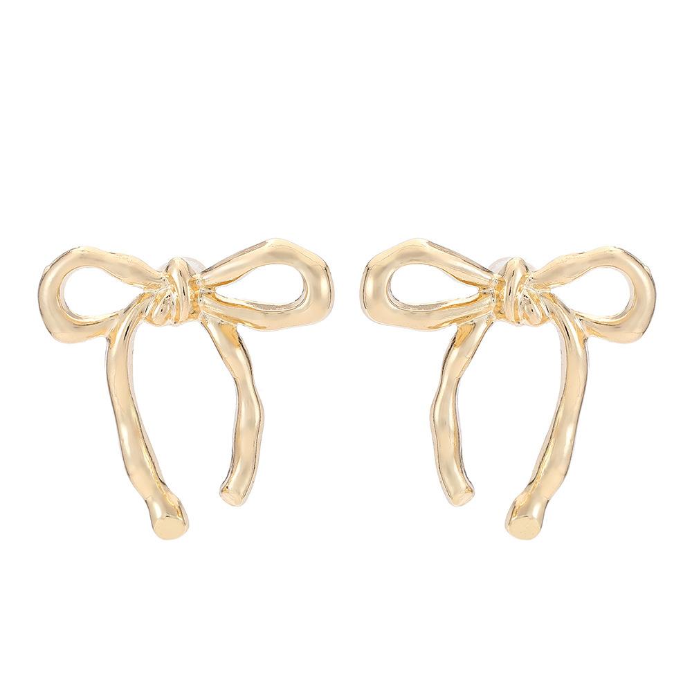 Sweet Girl Gold Glossy Bow Stud Earrings Women Light Luxury Design Sense Simple Fashion Temperament Earrings Women