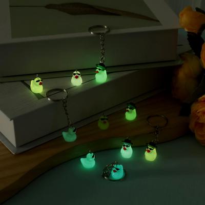 100Pcs Luminous Mini Duck Keychains 3D Cute Glow In the Dark Duck Resin Keychains Small Ducky Pendant Accessories for Party