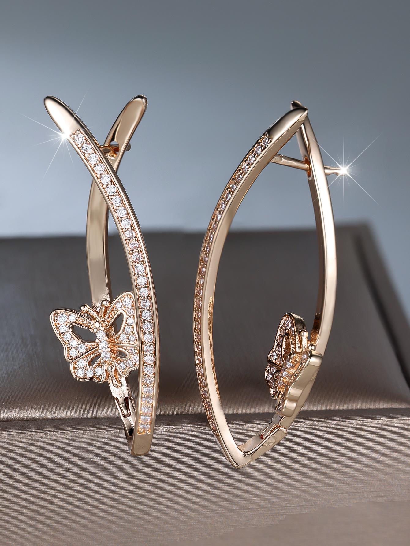 

New retro copper electroplated micro-inlaid white diamond butterfly earrings, daily versatile exquisite earrings
