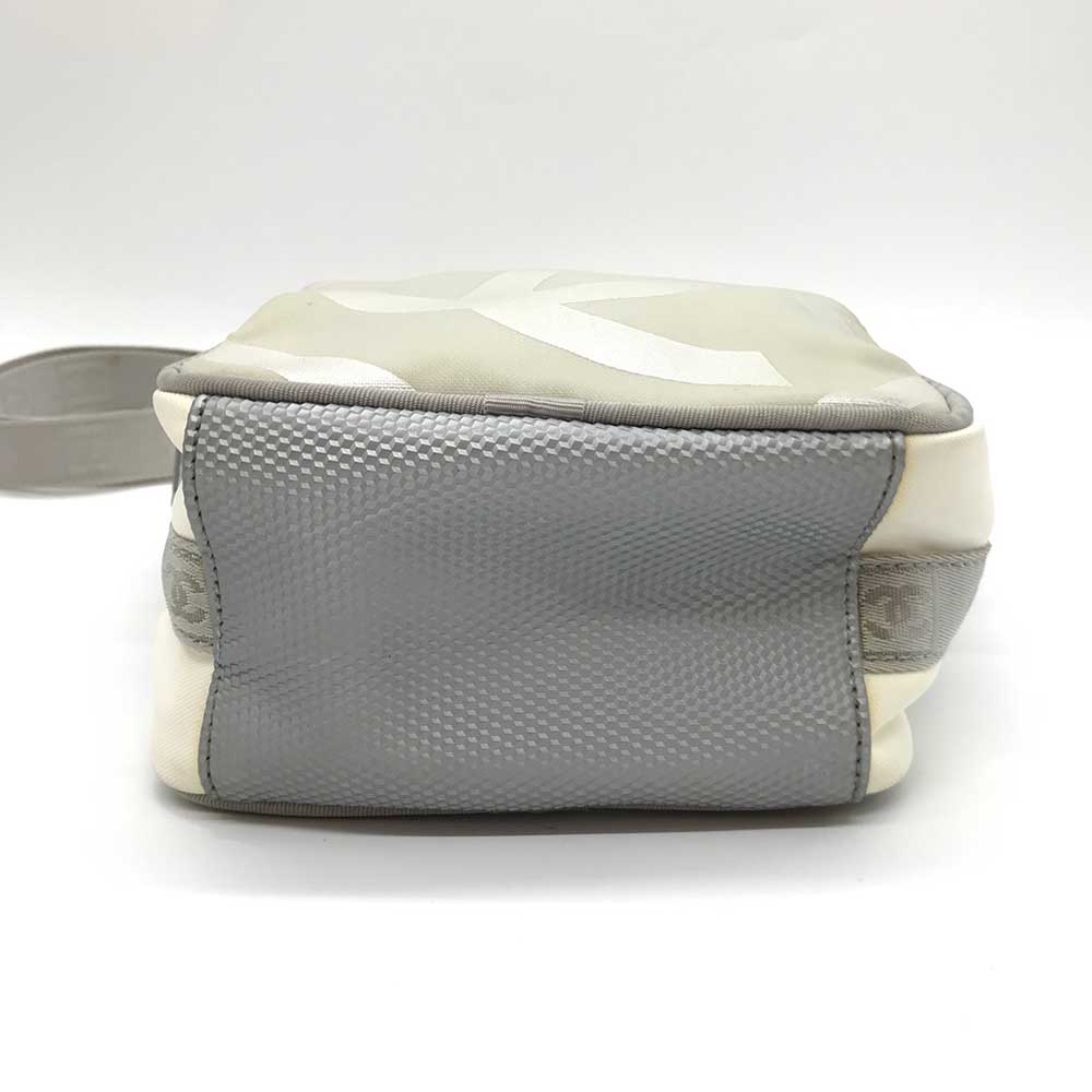 Used CHANELShoulder Bag Nylon unisex