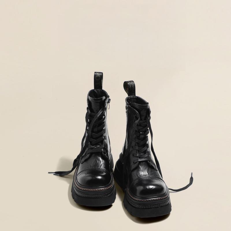 

Super cool heightened platform Martin boots women s new autumn polished locomotive handsome small short boots 35