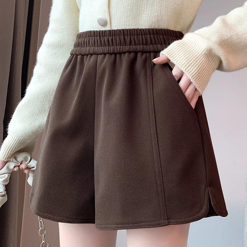 2025 Woolen High-Waist A-Line Shorts for Women: Autumn/Winter Casual Wide-Leg Petite Fit