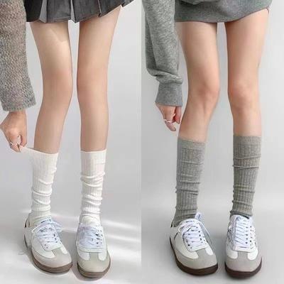 Çoraplar ve tuhafiye – Çoraplar