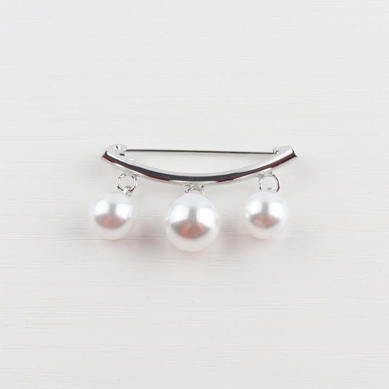 

Жемчужная брошь, комбинезон с пряжкой-непромокаемой булавкой, нескользящий кардиган с изогнутой булавкой и аксессуарами серебряный