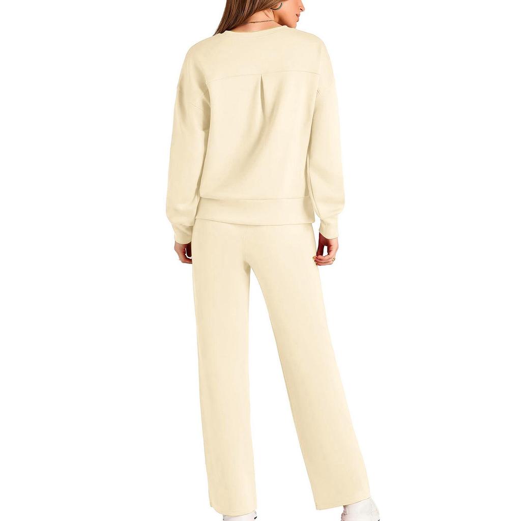 European-Americana Knit Women's Two-Piece: Long-Sleeve Top & Wide-Leg Pocketed Sweatpants