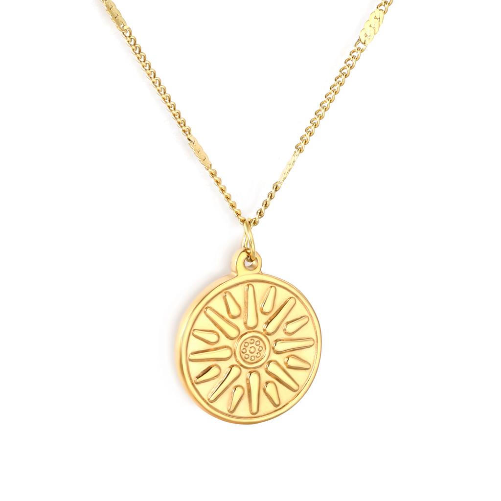 Stainless Steel Fashion Unisex Sun Disc Pendant Necklace For Girls Jewelry Classic Design INS Waterproof Daily Accessory Gift