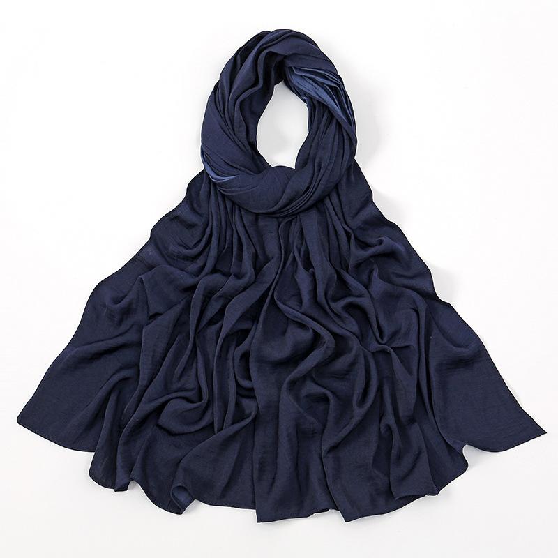 Autumn new solid color hot-selling Malaysia Indonesia velvet long towel popular monochrome versatile ethnic headscarf women