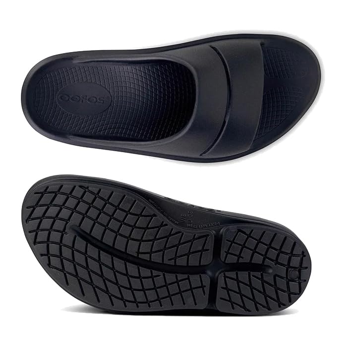OOFOS OOmega Ooahh Recovery Sandals Men's Women's [Item]