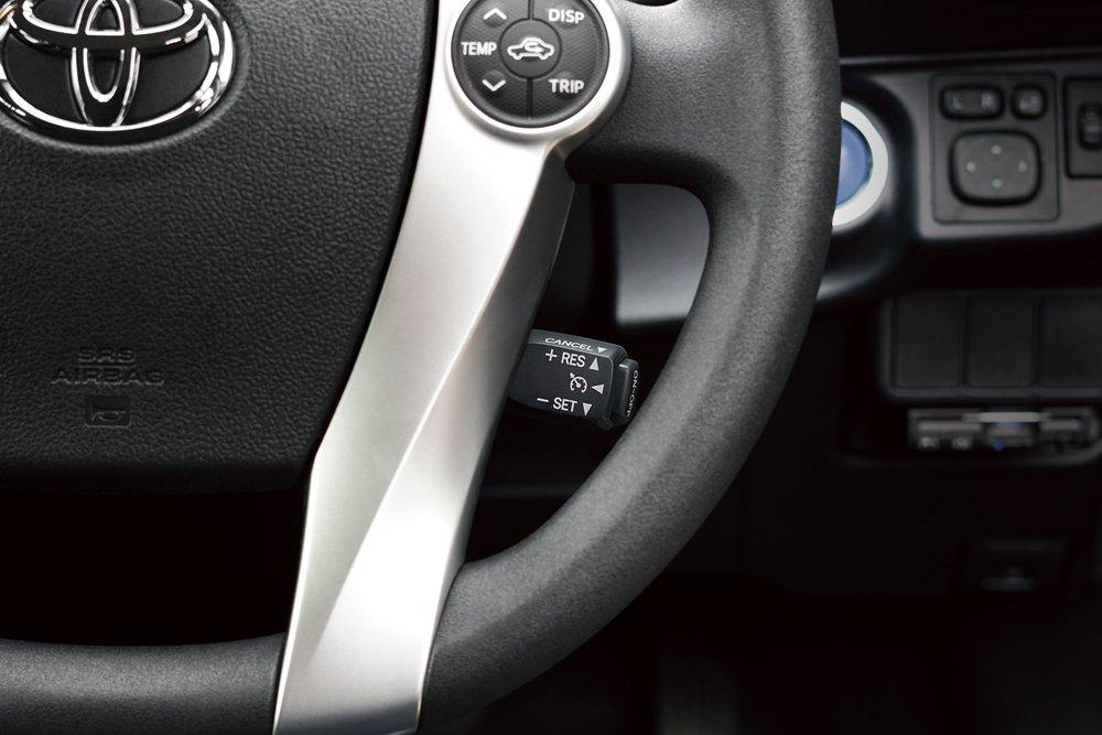 PIVOT Throttle Controller Compatible with Toyota Genuine Cruise Switch [3-drive Alpha] 3DA-T