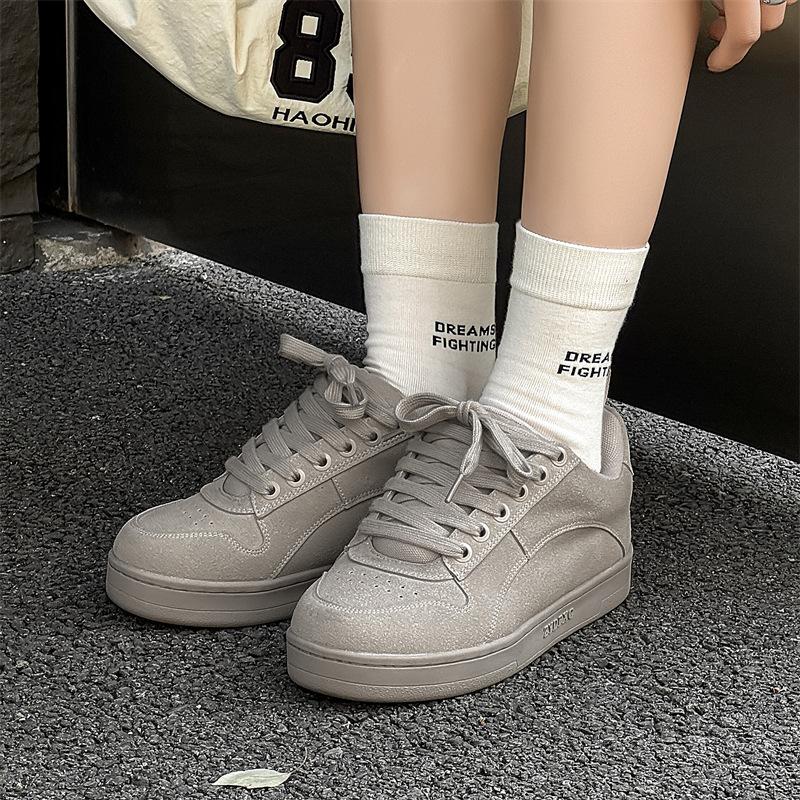 

New high-end lace-up thick-soled couple s board shoes, suede matte leather sports shoes 91857-81857-X 39