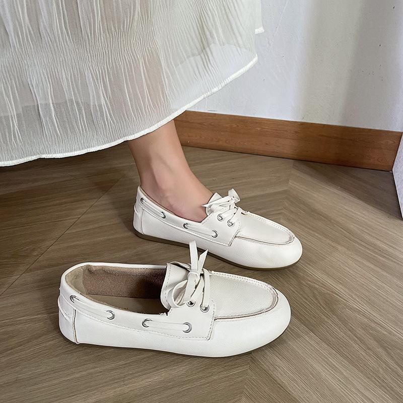 2024 vår och sommar nya fashionabla och bekväma Doudou-skor mångsidiga snörskor med rund tå loafers platta damskor