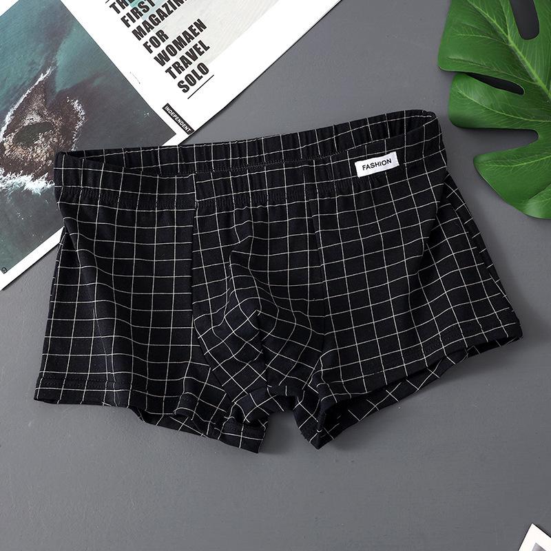 

Чоловічі Модні Клітинчасті Бавовняні Боксери-Брифи - Дихаючі та Вільного Крою, Великий Розмір L (110-130 Jin)