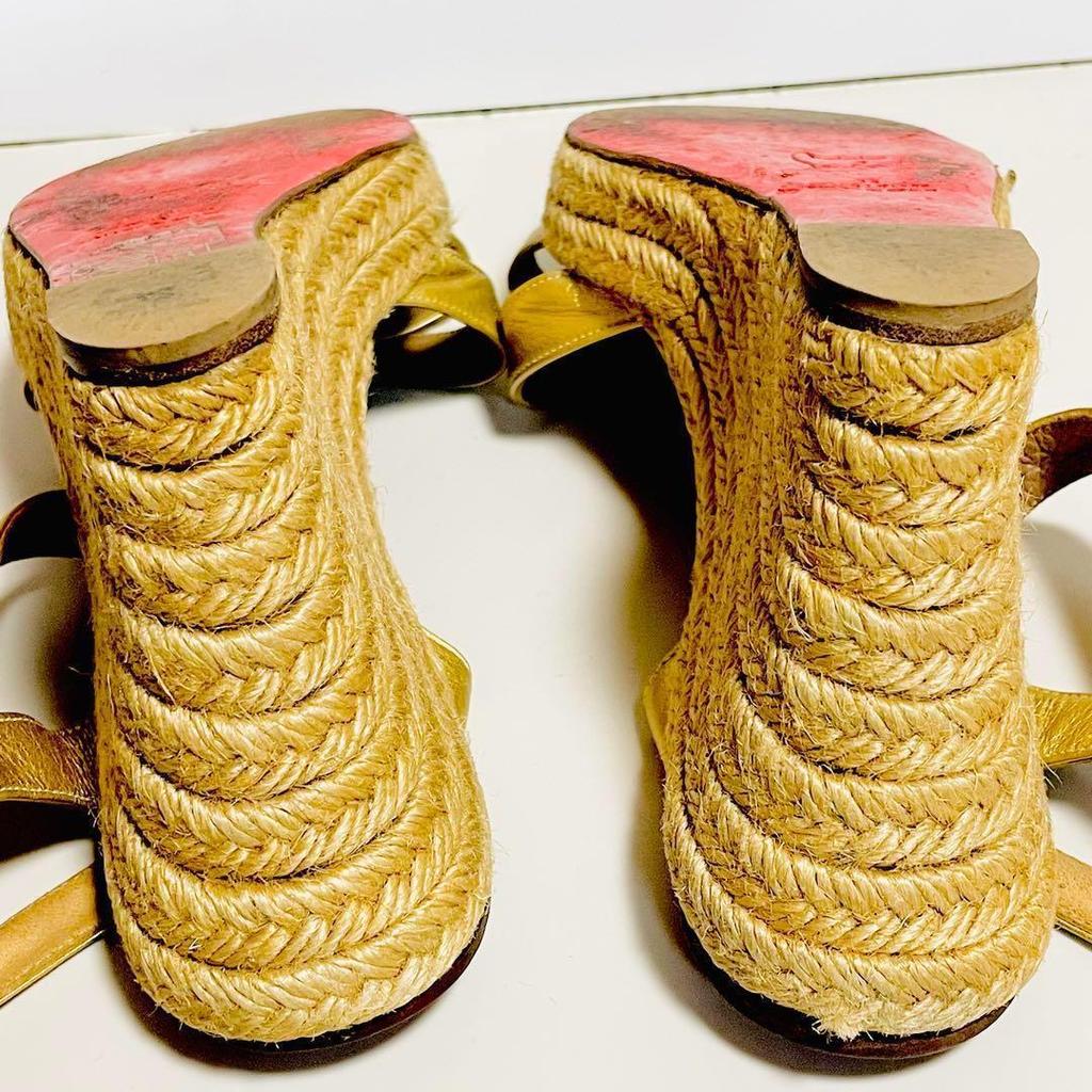[USED] Rare color Louboutin sandals, size 36, gold, espadrilles, wedge soles