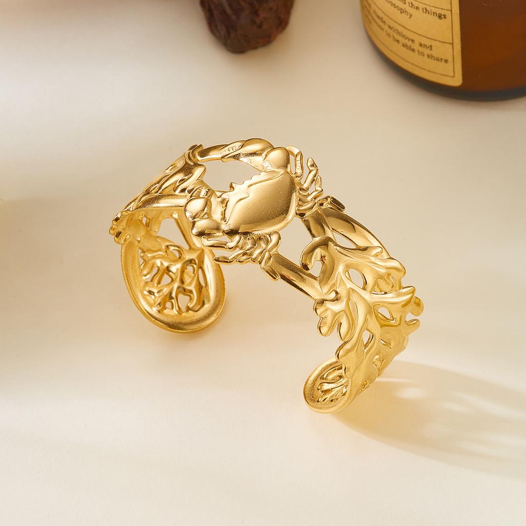 Roestvrij Staal Brede Manchet Armbanden voor Vrouwen Goudkleurig Grote Bij Bloemenprint Armbanden Exquise Feest Sieraden Accessoires