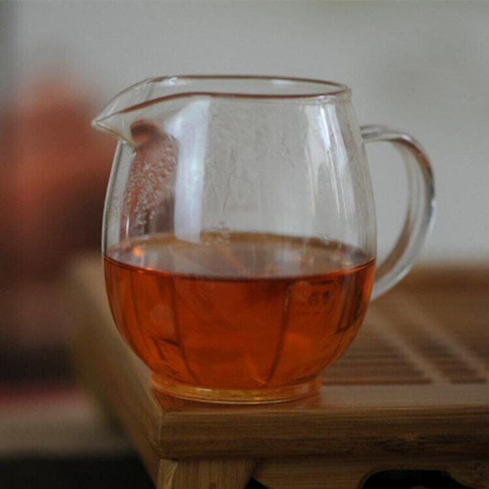 China Yunnan Fengqing árbol antiguo Dianhong Dian Hong té negro ladrillo rojo 250g