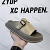 Fashion Men's One Word Slippers 2025 Summer Outdoor Platform Sandals Fashion Buckle Strap Lightweight Comfortable Soft Sole Beach Shoes