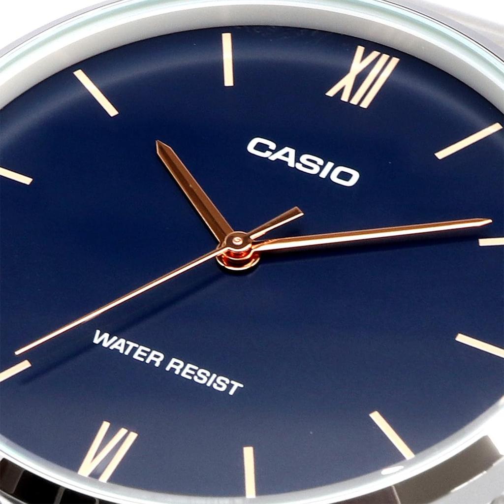 Casio Quartz Watch Navy Metal Band Overseas Model Men's MTP-VT01D-2B [Used]
