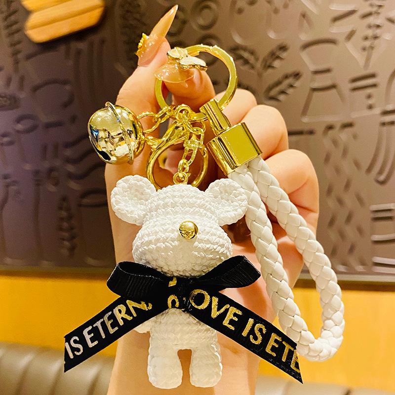 

Exquisite Women s Resin Bear Keychain: Fashion Charm for Car, Backpack, or Bag