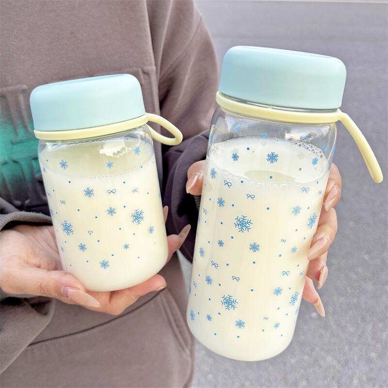 Niedliche Plastikwasserflasche für Mädchen Sommer Tragbar Große Kapazität Direkt Trinkbecher BPA-frei Schulausflug Auslaufsicherer Becher