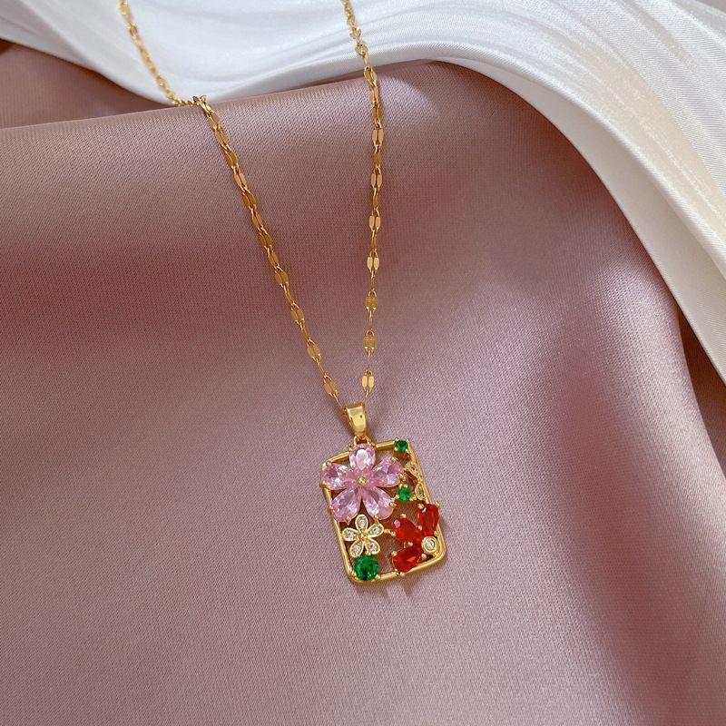 Flower necklace fashion light luxury niche new personalized design high temperament elegant versatile exquisite collarbone chain women