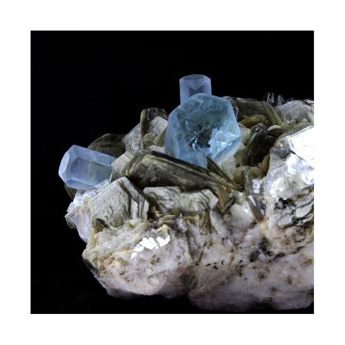 Pierres et Minéraux. Aigue Marine + Muscovite. 798.0 ct. Chumar Bakar, Skardu, Pakistan.