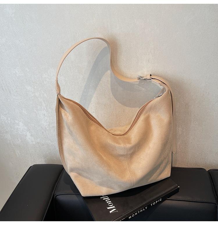 Suede Bag Women's Large-capacity New Autumn and Winter Casual Shoulder Messenger Bag Dumpling Bag