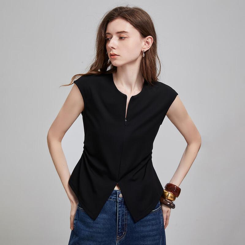 Chuyu Women's Wide Shoulder Front Slit Short Sleeve T-Shirt