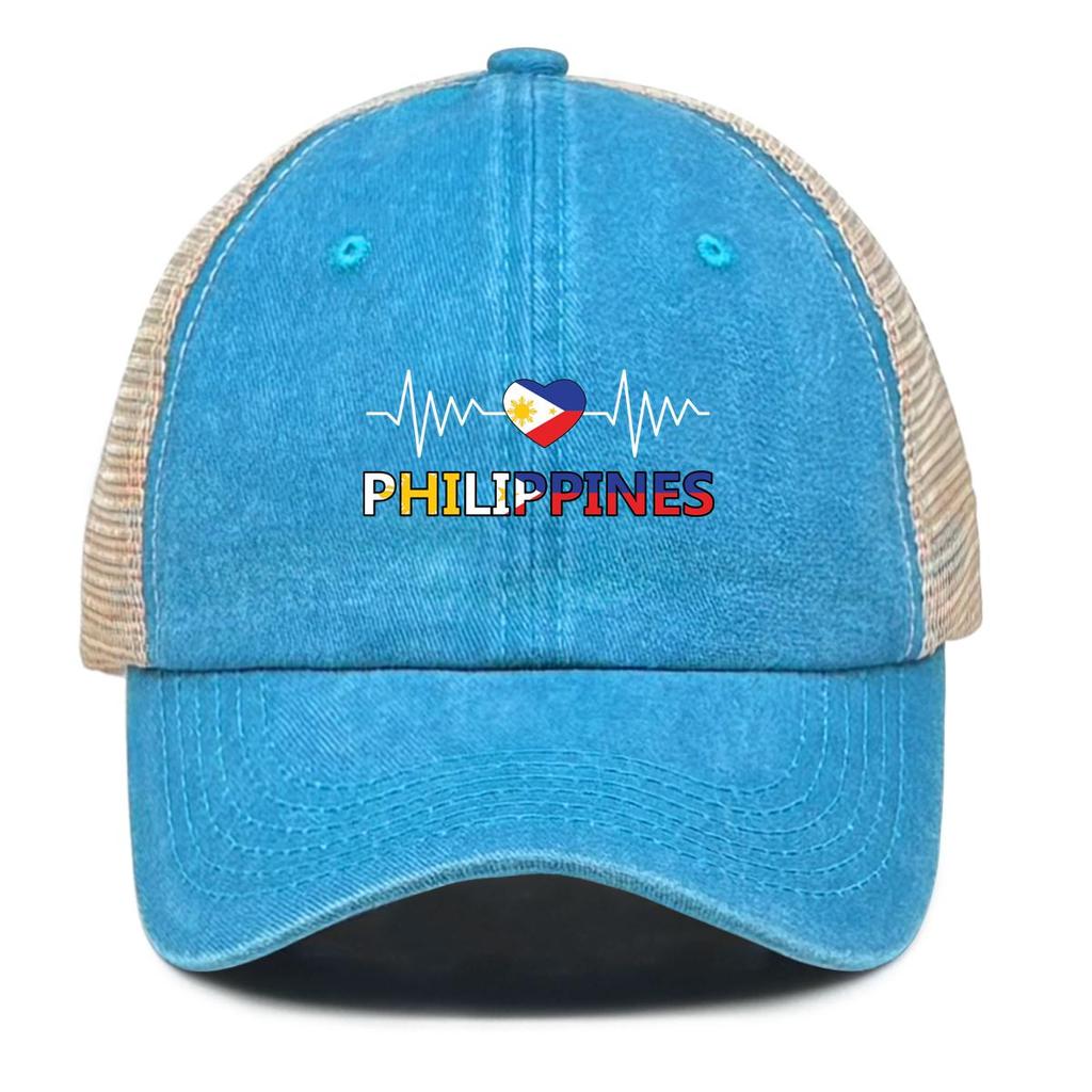Heart Waves Philippine Flag Print Adjustable Mesh Cap, Patriotic Flat Cap Stylish Vintage-Inspired Polyester Slouchy Snapback Sun Hat