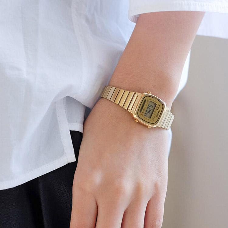 Casio Reloj Dorado Serie VINTAGE para Mujer LA670WGA-9 LA670WGA-9