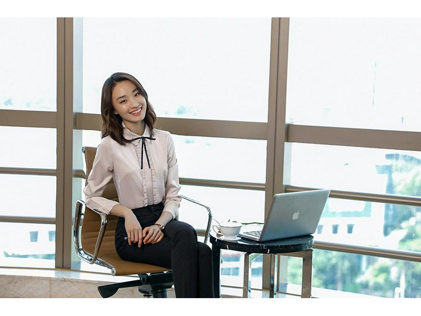 Women's High-End Formal Suit for Autumn/Spring - Elegant Workwear for Beauty Salon & Jewelry Store