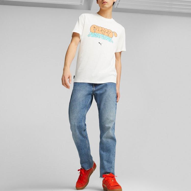 PUMA GRAPHICS T Shirts Men's White Crew Neck Moderate Straight Fit (Unisex) T-Shirts 622553 02