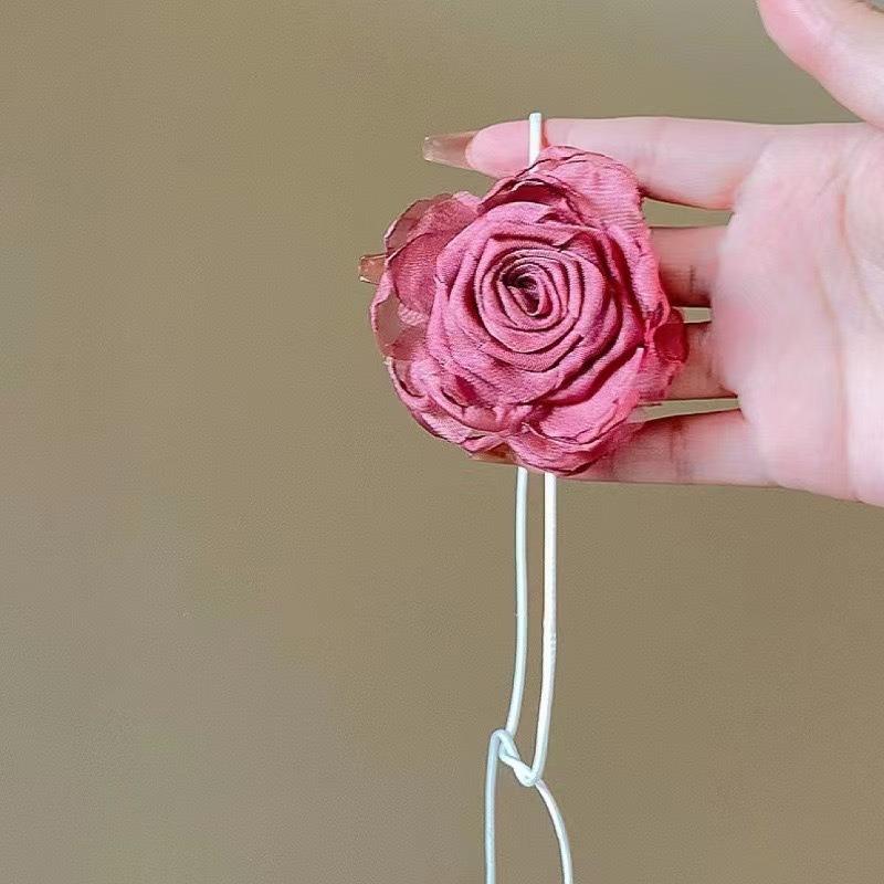 Black and white flower necklace rose choker neck flower neckband necklace female neck collar camellia clavicle chain