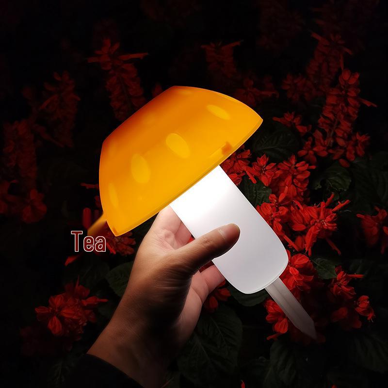Solar Mushroom Garden Lamp: Outdoor Decorative Light for Courtyard, Villa, and Lawn Areas
