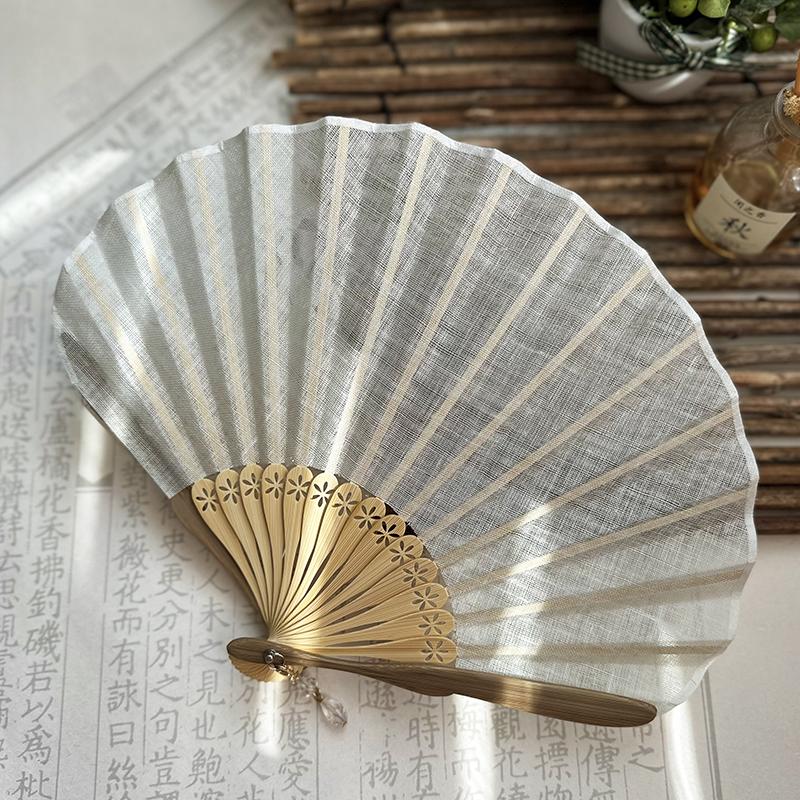 Hand Fold Fan Retro Adornment Woman Man Dance Props Wedding Living Room Cabinet Decor Bamboo Wood Silk Flower Folding Fan