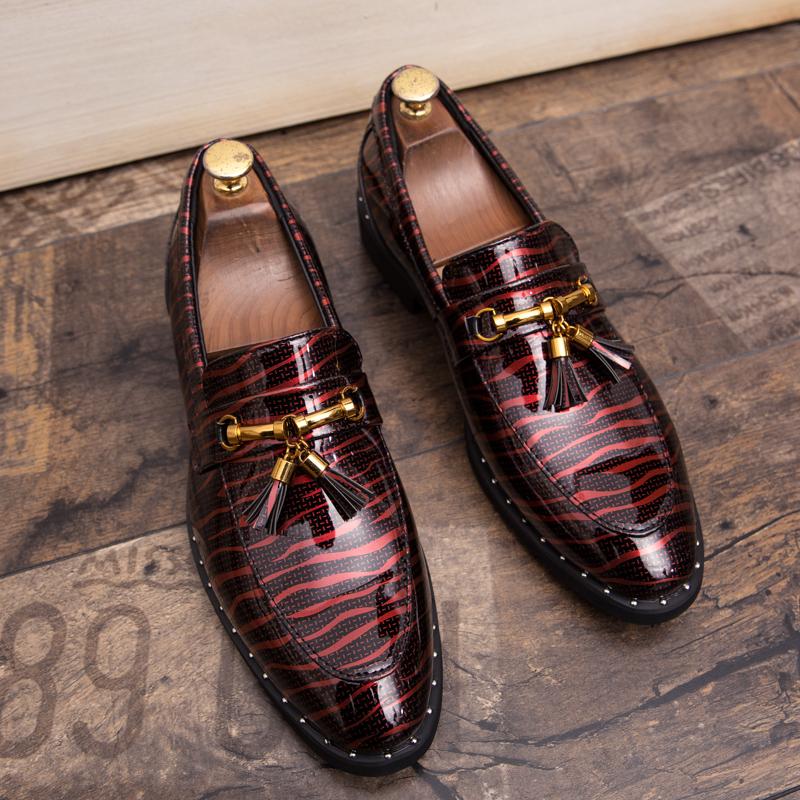 Fashion Men's Genuine Leather Shoes Printed Fashionable Men's Business Shoes Groom's Wedding Shoes Luxurious Formal Shoes Red Loafers