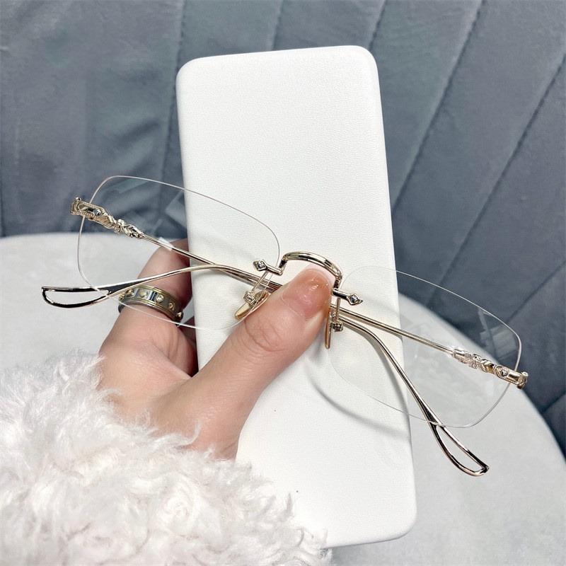 Korean Fashion Style Oval Eyeglasses Frame Round Glasses Shades Glasses for Women/Men