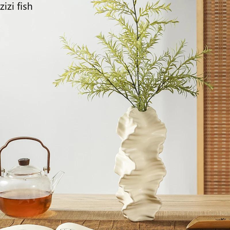 Matte Irregular Vase Ceramic Flower Arrangement Vase Artistic Flower Vessels Desktop Decorative Flower Ware Home Decoration