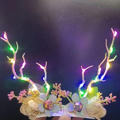 Kirschzapfen Make-up-Baum mit LED-Licht Damen Haarspange Koreanischer Stil Haarspange Weihnachts-Geweih Haarnadel Haarschmuck