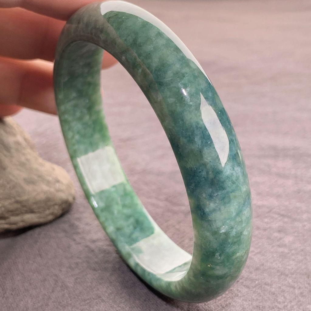 Natural A-Grade Burmese Jadeite Bangle, Round Bar, Bean and Apple Green Jade Jewelry.