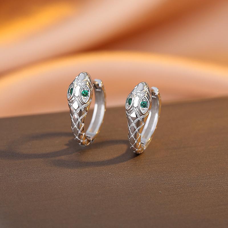 

Snake Earrings Women S Unique Animal Ear Buckle Design High-End Stud Earrings Men S Earrings Cool And Handsome Earrings 925 silver платиновий