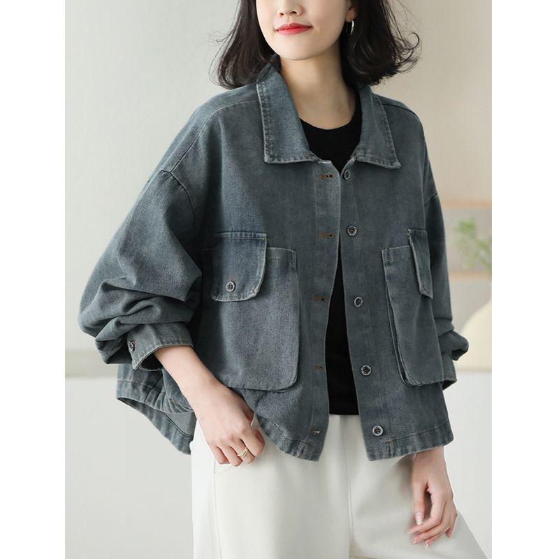Denimjacke in Übergröße für Damen: Lässiges, lockeres, figurformendes Retro-Oberteil mit langen Ärmeln