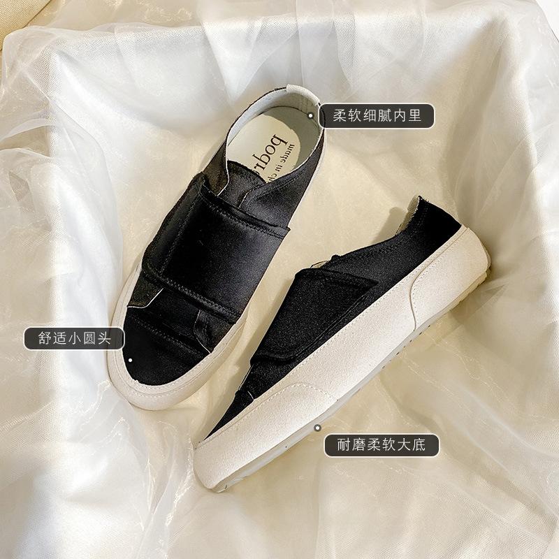2025 spring canvas fabric outer wear sports shoes Velcro flat casual campus single shoes women fresh and versatile